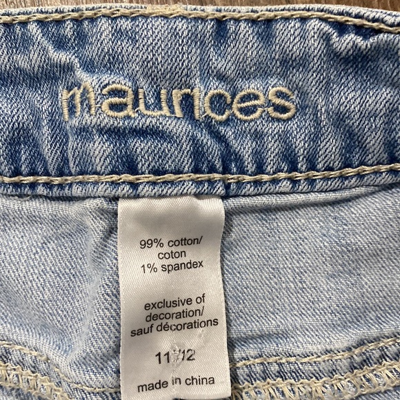 Y2K Maurice’s Embroidered Jean Short - Picture 8 of 9